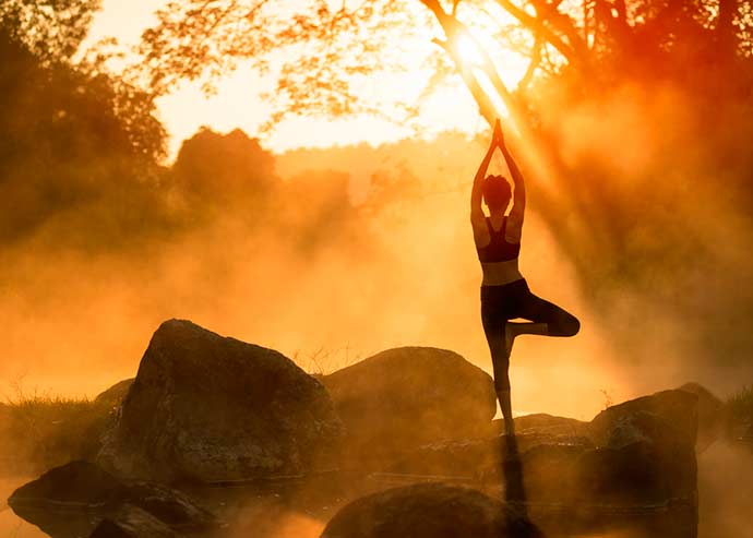 Qué beneficios psicológicos tiene el yoga